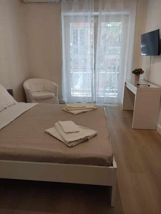 Casa Lalla Vomero Apartment Naples