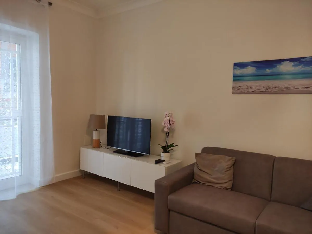 Casa Lalla Vomero Appartement Napels 0*,  Italië
